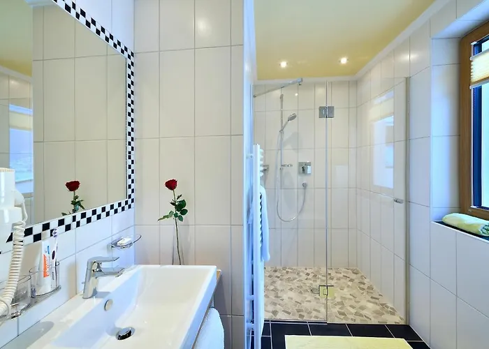 Garni Bergwelt 酒店 湖城