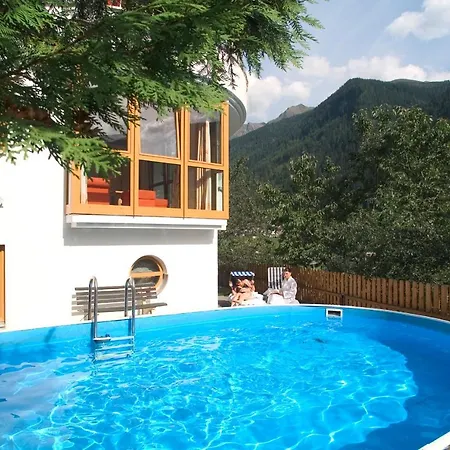 Hotel Garni Bergwelt 3*