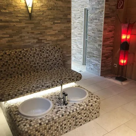 Hotel Garni Bergwelt 3*