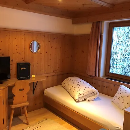 Garni Bergwelt Hotel 3*